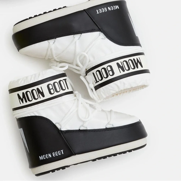 Moon Boot Black and White Winter Boots - Picture 8 of 13